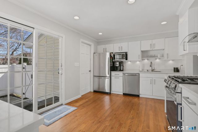 10 Maurice Street, Norwalk, CT 06851