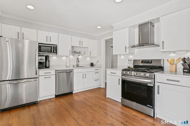 10 Maurice Street, Norwalk, CT 06851