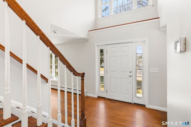 10 Maurice Street, Norwalk, CT 06851