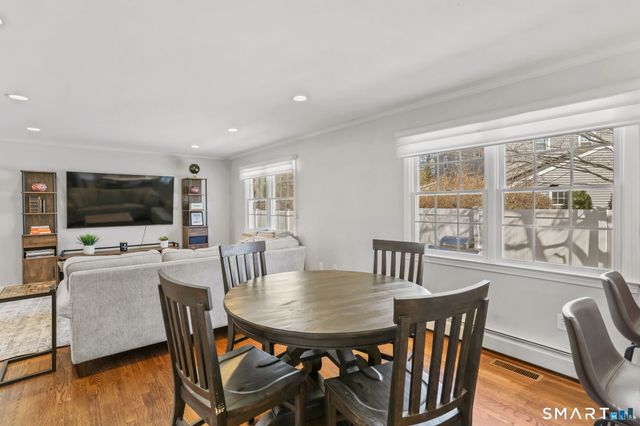 10 Maurice Street, Norwalk, CT 06851