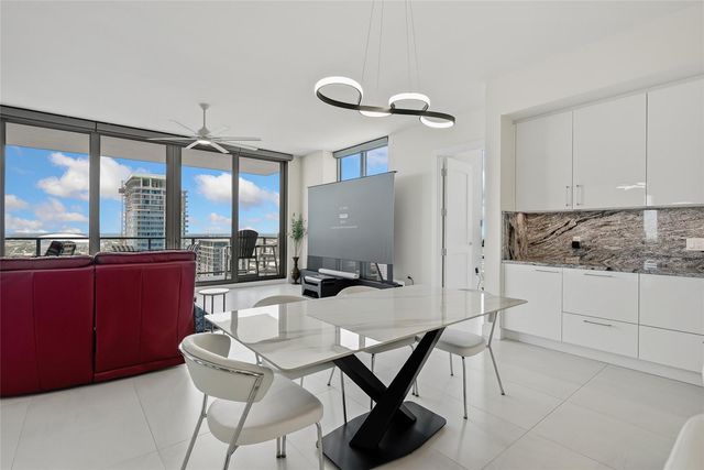 301 1ST STREET S 2705, St Petersburg, FL 33701