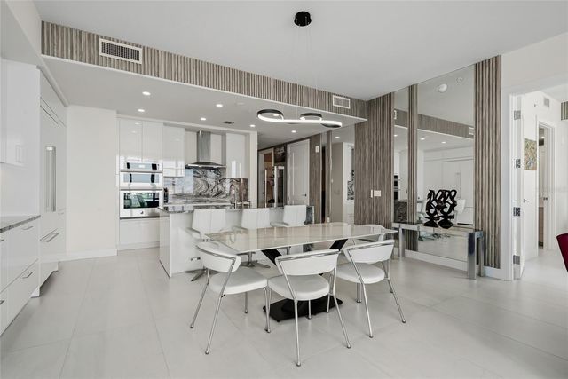 301 1ST STREET S 2705, St Petersburg, FL 33701