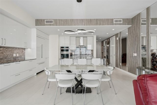 301 1ST STREET S 2705, St Petersburg, FL 33701