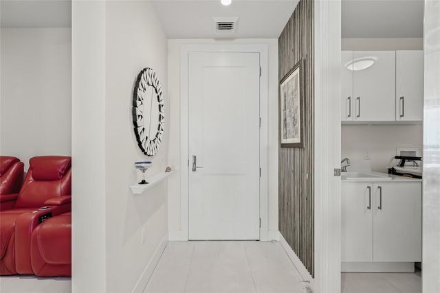 301 1ST STREET S 2705, St Petersburg, FL 33701