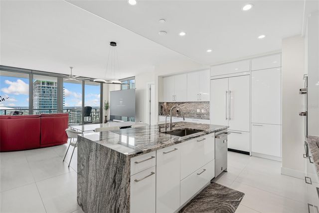 301 1ST STREET S 2705, St Petersburg, FL 33701