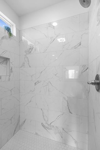 140 Oscar Godwin Road, Dothan, AL 36301