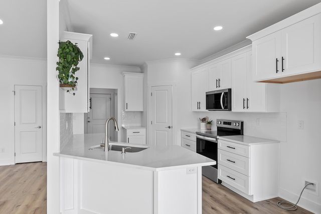 140 Oscar Godwin Road, Dothan, AL 36301