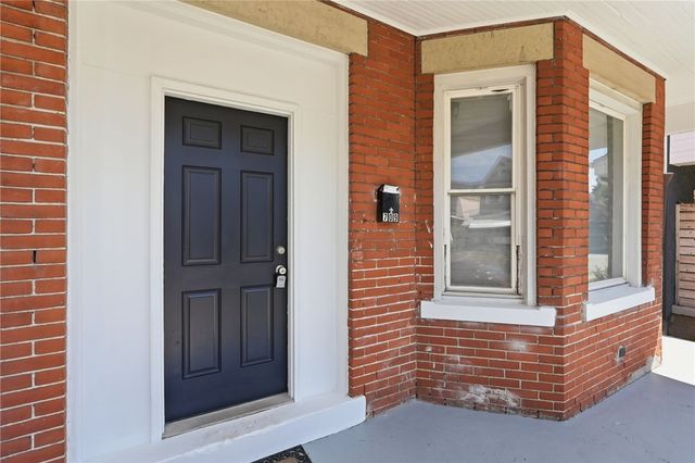 709 E 14th Ave., Munhall, PA 15120