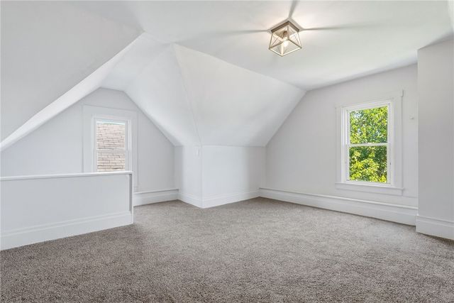 709 E 14th Ave., Munhall, PA 15120