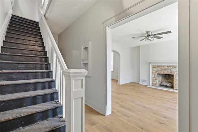 709 E 14th Ave., Munhall, PA 15120
