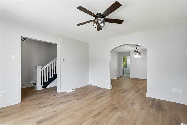 709 E 14th Ave., Munhall, PA 15120