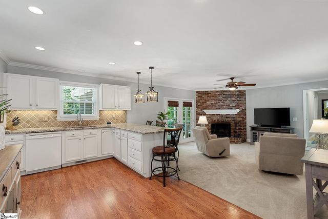 407 Gray Fox Square, Taylors, SC 29687