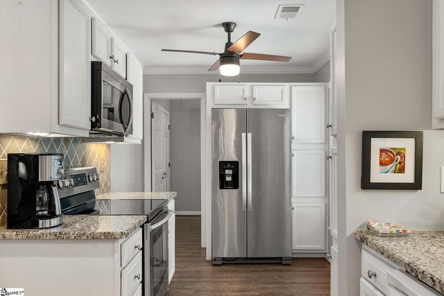 407 Gray Fox Square, Taylors, SC 29687