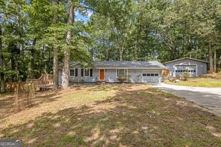 3605 Enchanted Lake Court NW, Conyers, GA 30012