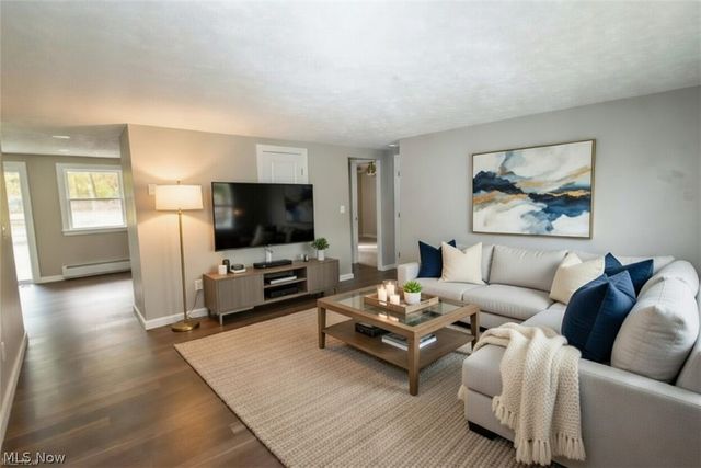 8796 Evergreen Drive 8794, Mentor, OH 44060