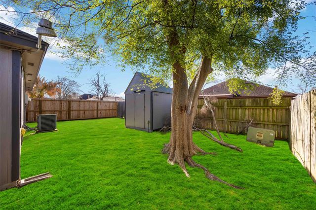 13134 Bamboo Forest Trail, Houston, TX 77044