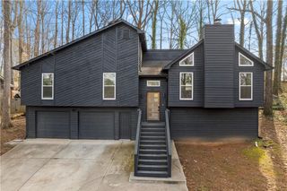 85 Geraldine SE Drive, Smyrna, GA 30082