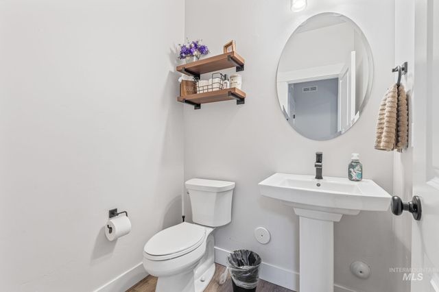 3827 W Viso St, Meridian, ID 83646