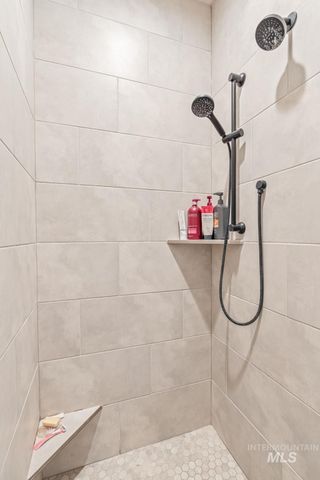 3827 W Viso St, Meridian, ID 83646