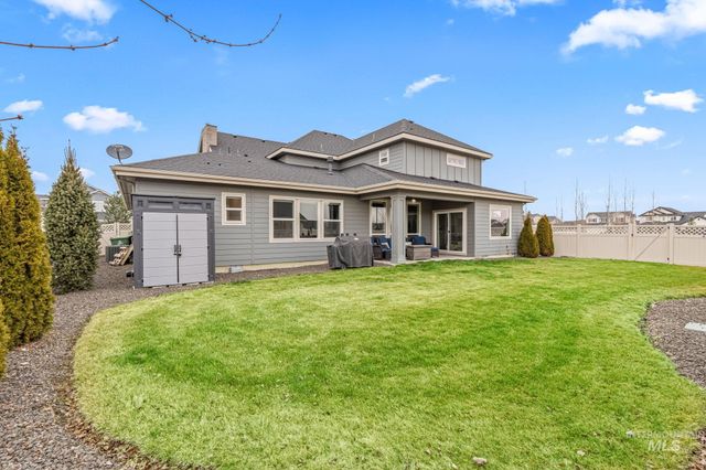 3827 W Viso St, Meridian, ID 83646