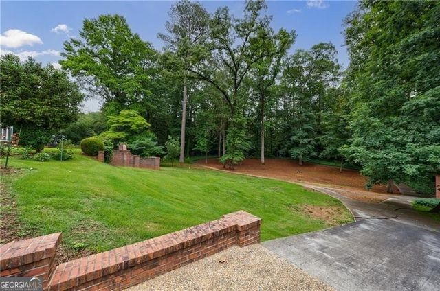 280 Blackland Road NW, Atlanta, GA 30342