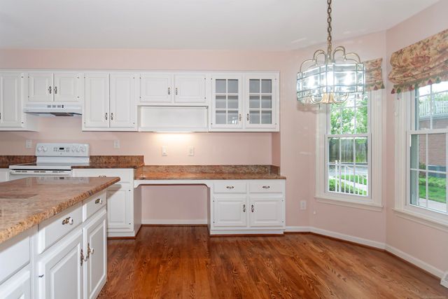174 Windwood Pointe Street, St Clair Shores, MI 48080