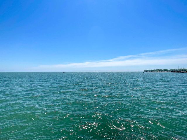 174 Windwood Pointe Street, St Clair Shores, MI 48080