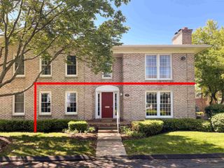 174 Windwood Pointe Street, St Clair Shores, MI 48080