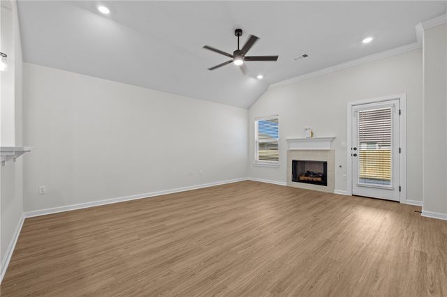 4217 W Barhem Drive, Fayetteville, AR 72703