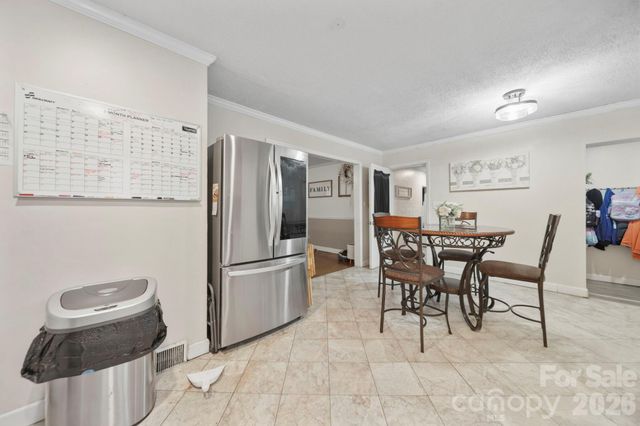 1636 Carolina Circle, Gastonia, NC 28054