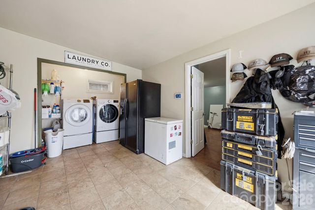 1636 Carolina Circle, Gastonia, NC 28054