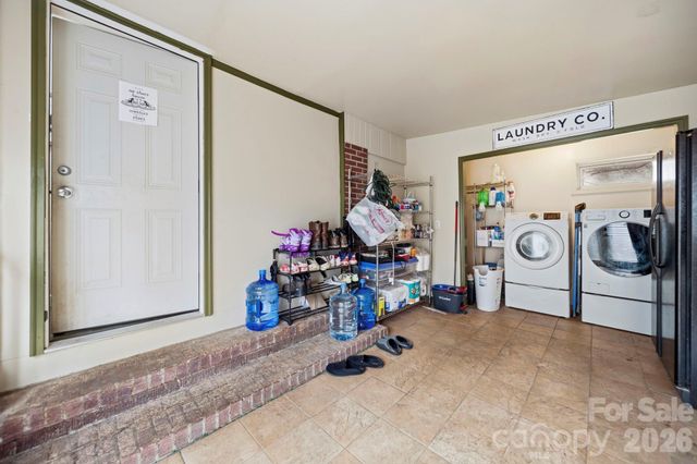 1636 Carolina Circle, Gastonia, NC 28054