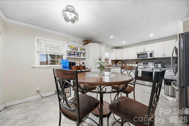 1636 Carolina Circle, Gastonia, NC 28054