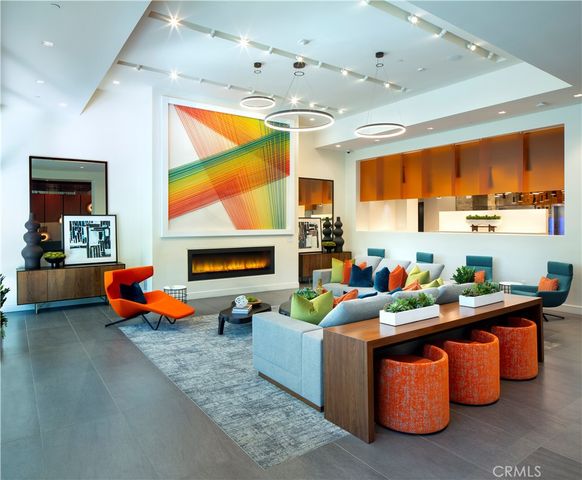 6200 Variel Avenue 528, Woodland Hills, CA 91367