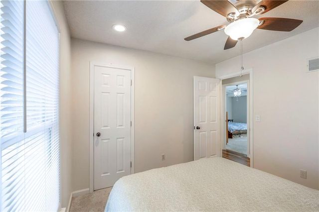 113 SE Bristol Drive, Lee's Summit, MO 64063