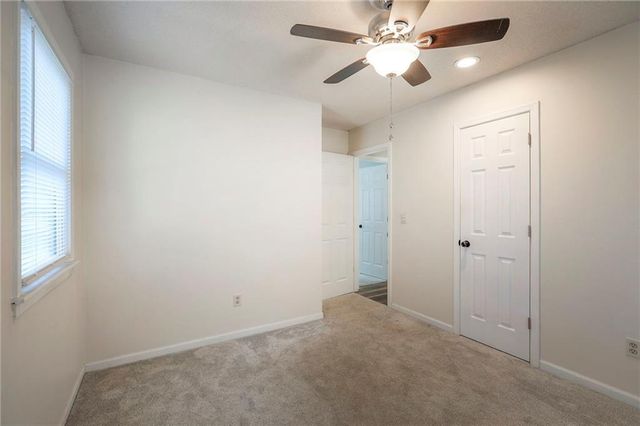 113 SE Bristol Drive, Lee's Summit, MO 64063