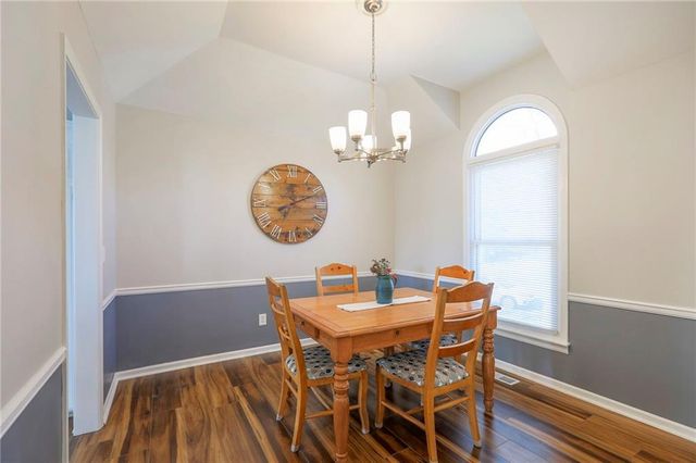 113 SE Bristol Drive, Lee's Summit, MO 64063