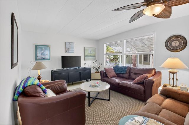 9020 Fomento Bay, Boynton Beach, FL 33436