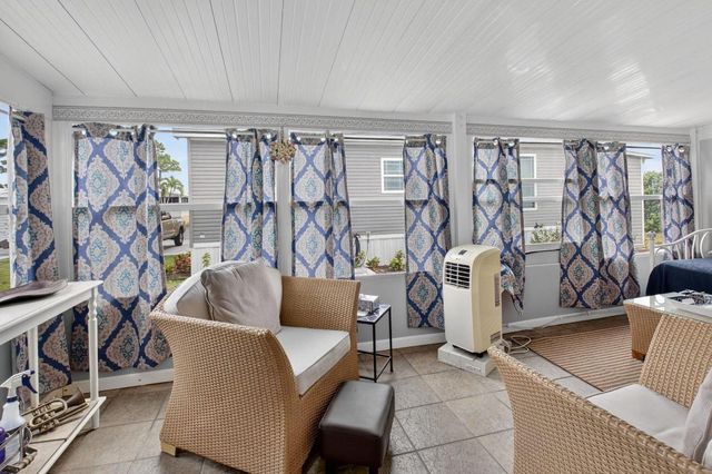 9020 Fomento Bay, Boynton Beach, FL 33436