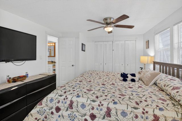 9020 Fomento Bay, Boynton Beach, FL 33436