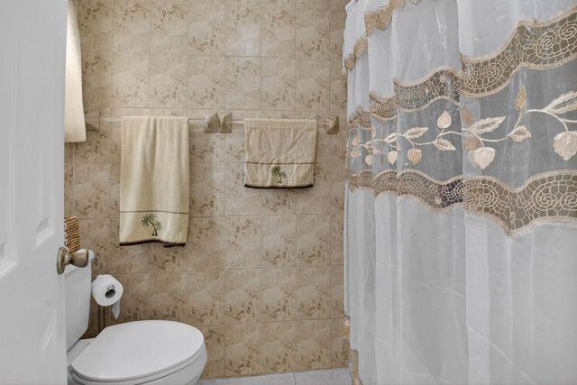 9020 Fomento Bay, Boynton Beach, FL 33436