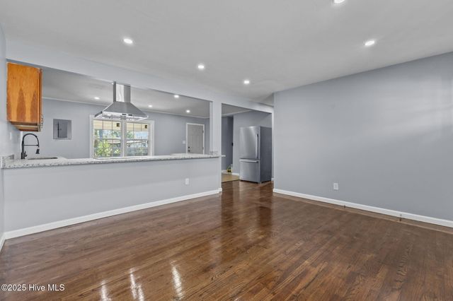 3819 Cumberland Road, Fayetteville, NC 28306