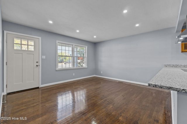 3819 Cumberland Road, Fayetteville, NC 28306