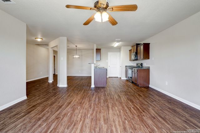 12118 Luckey View, San Antonio, TX 78252