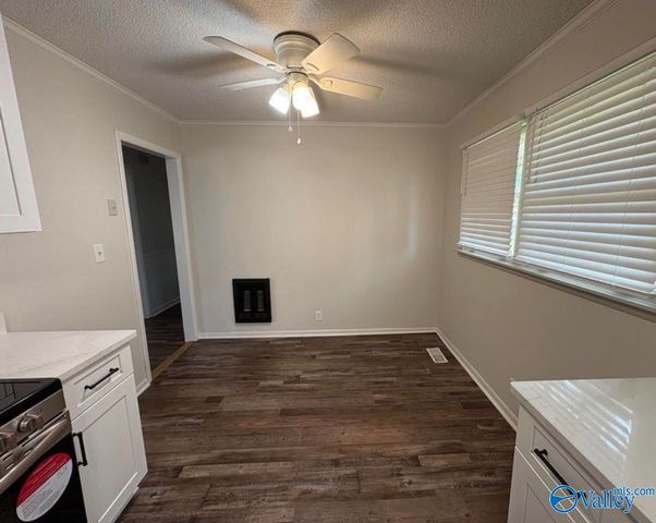 4021 NW Knollbrook Drive, Huntsville, AL 35810