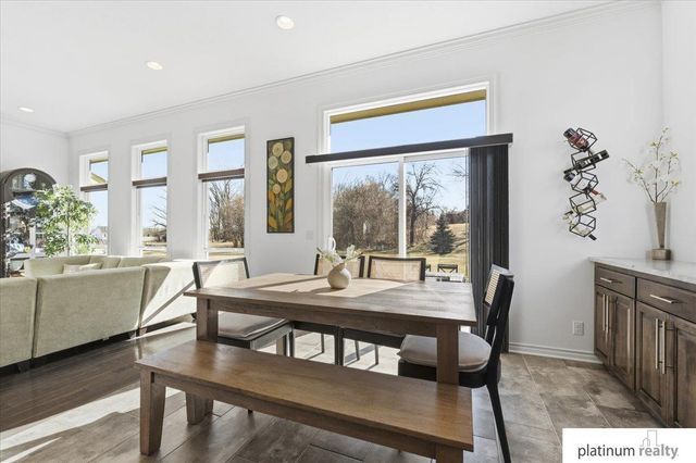 2823 Lakeside Drive, Plattsmouth, NE 68048