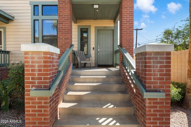 754 S Beck Avenue, Tempe, AZ 85281