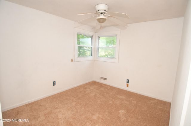 131 Veeder Lane, Bayville, NJ 08721