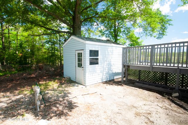 131 Veeder Lane, Bayville, NJ 08721