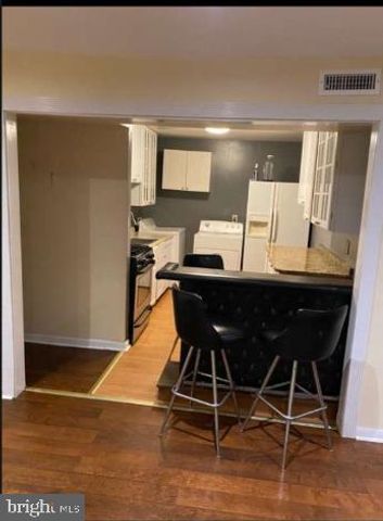 8691 GREENBELT RD, Greenbelt, MD 20770